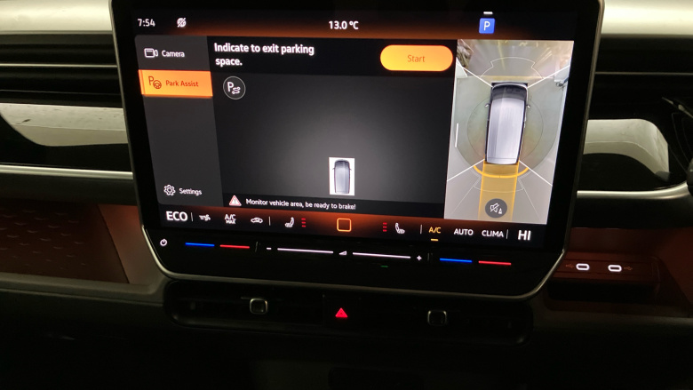 Volkswagen ID. Buzz 210kW Life Pro 86kWh 5dr LWB Auto [7 Seat] Electric Estate